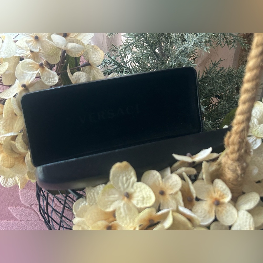 Versace Hard Eyeglasses Sunglasses Case Black Sleek Stylish Eyewear Protection - Picture 2 of 6